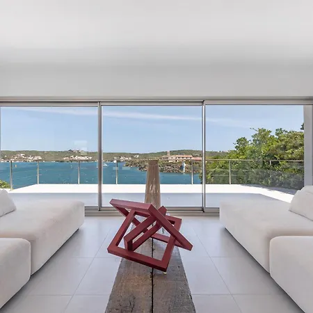 Villa Hastinapura, Acceso Directo Al Mar