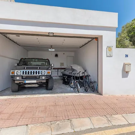 Hastinapura, Acceso Directo Al Mar Villa Es Castell (Menorca)