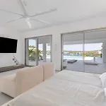 Vila Hastinapura, Acceso Directo Al Mar *