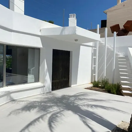 Hastinapura, Acceso Directo Al Mar Villa *