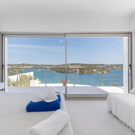 Hastinapura, Acceso Directo Al Mar 빌라