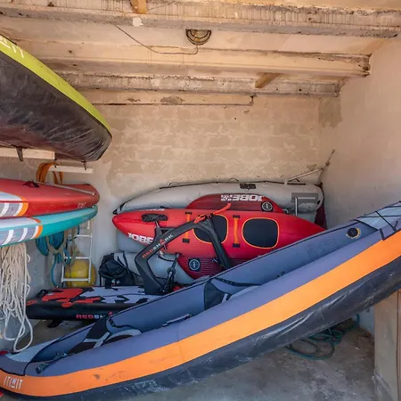 Hastinapura, Acceso Directo Al Mar *