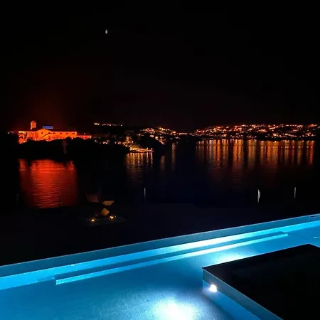 Hastinapura, Acceso Directo Al Mar Vila Es Castell (Menorca)